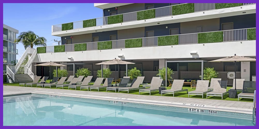 B-Ocean-Pool-1000x500-purple-border